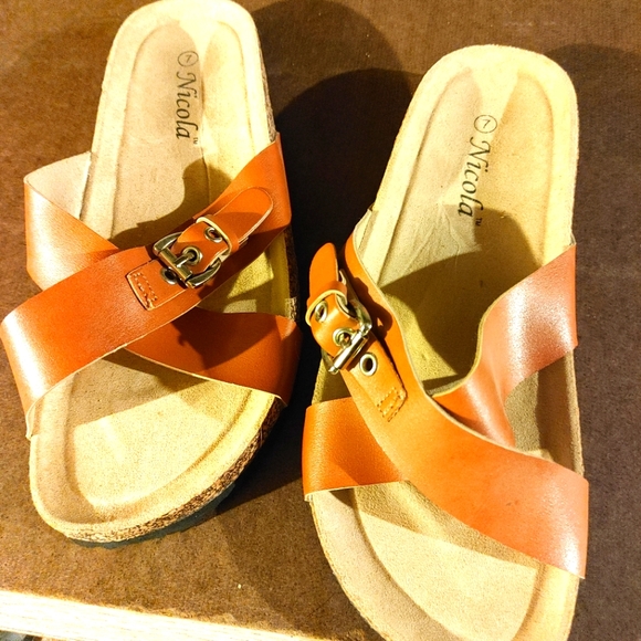 size 7 sandels - Picture 1 of 1